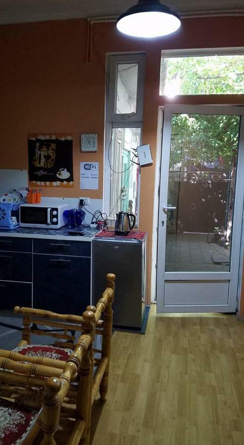 Nona's Guest House Tbilissi Extérieur photo